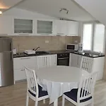 Appartments Dobby Appartement Vrh (Krk)